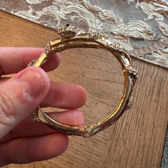 Gold-Plated Rhinestone Snake Set - Picture 7 of 12